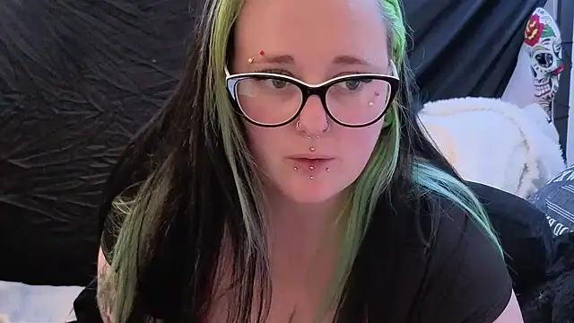 Bunny Cummings online show from March 5, 2026, 10:16 pm