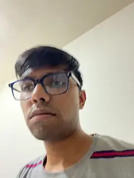 Snapshot of BoyzaraHatke chatting on May 8, 2026, 2:43 pm BoyzaraHatke online show from May 8, 2026, 2:43 pm