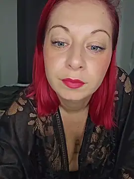 Snapshot of Chaudesquirt chatting on November 7, 2025, 10:20 am Chaudesquirt online show from November 7, 2025, 10:20 am