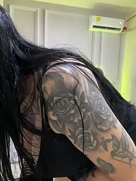 eva sexx69 online show from June 27, 2026, 12:22 pm