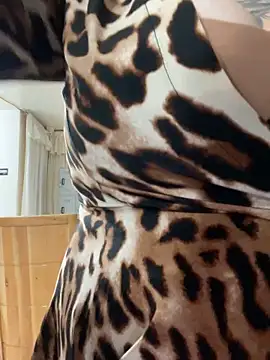 eva sexx69 online show from April 30, 2026, 12:01 pm