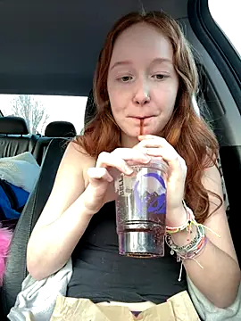 gingerbabe18 online show from January 8, 2026, 9:10 pm