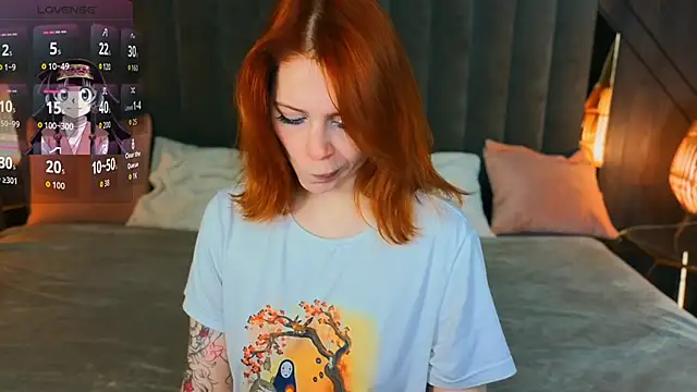 Snapshot of Sasha_Exclusive chatting on November 14, 2025, 2:10 pm Sasha Exclusive online show from November 14, 2025, 2:10 pm