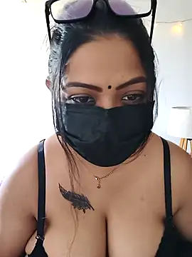 Snapshot of deepika-roy chatting on February 24, 2026, 8:59 am deepika-roy online show from February 24, 2026, 8:59 am