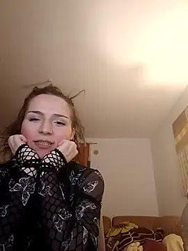 ludovika09 online show from May 14, 2026, 9:56 pm