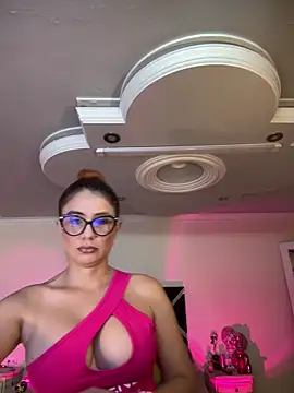 Snapshot of antonhella1 chatting on October 28, 2025, 9:58 pm antonhella1 online show from October 28, 2025, 9:58 pm