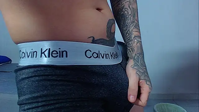 mikecoper 23 online show from November 4, 2025, 1:59 pm