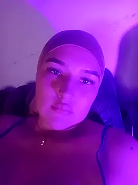 Snapshot of Celeste_camila18 chatting on April 26, 2026, 11:46 pm Celeste camila18 online show from April 26, 2026, 11:46 pm