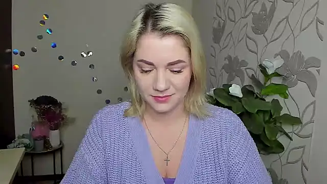 MariaSttone online show from January 14, 2026, 3:37 pm