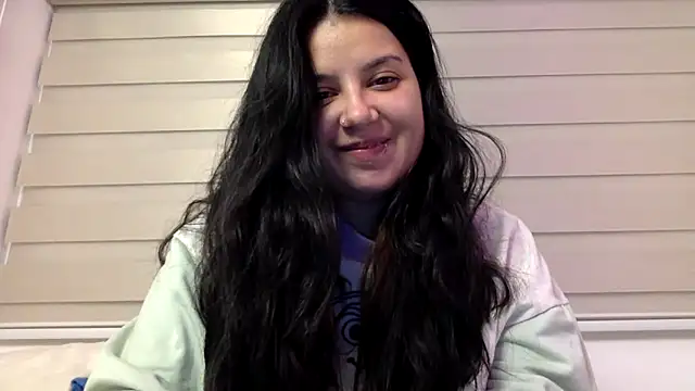 Snapshot of Mariasool chatting on September 30, 2025, 3:23 am Mariasool online show from September 30, 2025, 3:23 am