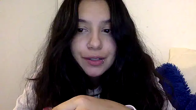 Snapshot of Mariasool chatting on January 24, 2025, 8:23 am Mariasool online show from January 24, 2025, 8:23 am