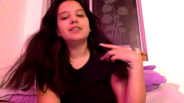 Snapshot of Mariasool chatting on February 28, 2025, 5:26 am Mariasool online show from February 28, 2025, 5:26 am