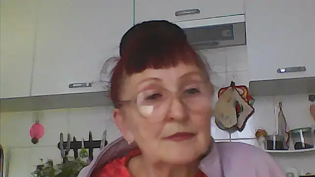Snapshot of TanyaSweet634 chatting on May 29, 2026, 5:46 am TanyaSweet634 online show from May 29, 2026, 5:46 am