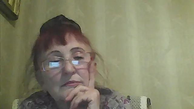 TanyaSweet634 online show from September 26, 2025, 6:04 pm