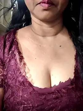 Snapshot of Bangarupapa chatting on March 3, 2026, 5:36 am Bangarupapa online show from March 3, 2026, 5:36 am