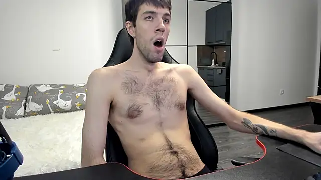 Snapshot of White_Dylan chatting on November 17, 2025, 4:16 am White Dylan online show from November 17, 2025, 4:16 am