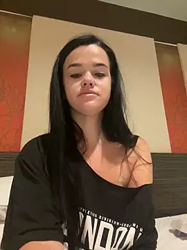 Snapshot of English-Chloe96 chatting on March 18, 2026, 6:16 am English-Chloe96 online show from March 18, 2026, 6:16 am