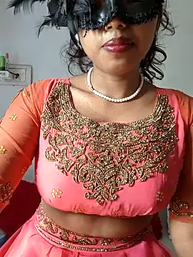 sandy naughty online show from November 26, 2025, 8:36 am