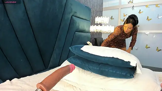 Snapshot of amandaaJones_ chatting on September 19, 2025, 9:08 pm amandaaJones  online show from September 19, 2025, 9:08 pm