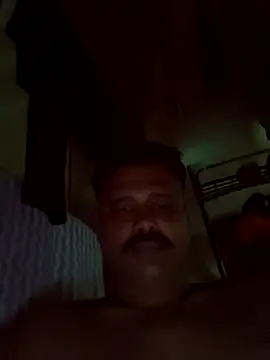 Vinay-kumar89 online show from April 18, 2026, 4:42 pm