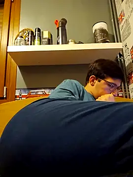 Azerty0911 online show from November 22, 2025, 10:08 pm