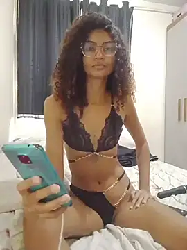 Snapshot of Emanuelle_manu chatting on August 4, 2026, 3:38 pm Emanuelle manu online show from August 4, 2026, 3:38 pm