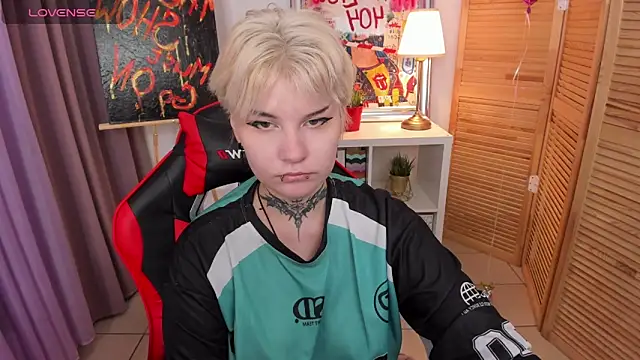 mekurisu online show from March 10, 2025, 4:38 am