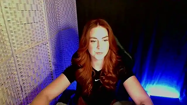 KayleyxEmily online show from April 11, 2026, 8:01 pm