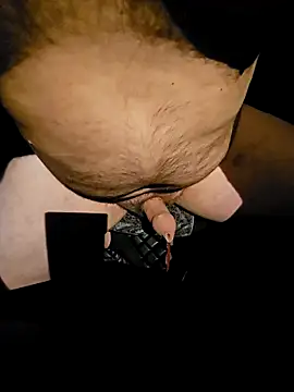 Snapshot of xleonxox chatting on November 3, 2025, 4:10 pm xleonxox online show from November 3, 2025, 4:10 pm