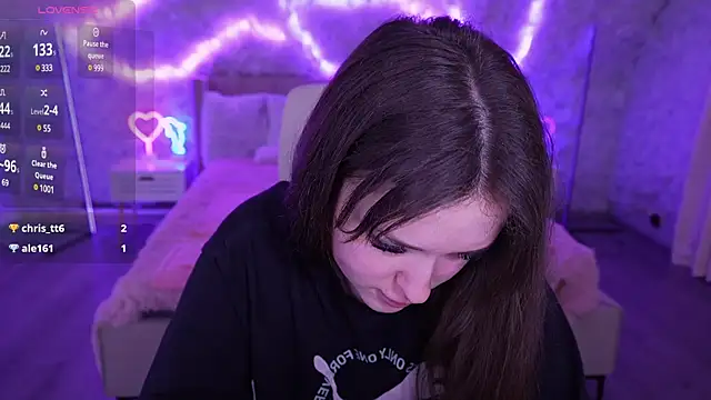 DonnaLustt online show from March 6, 2025, 10:58 pm