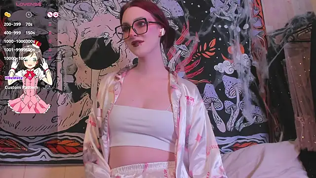 kissthasky online show from November 13, 2025, 9:30 pm