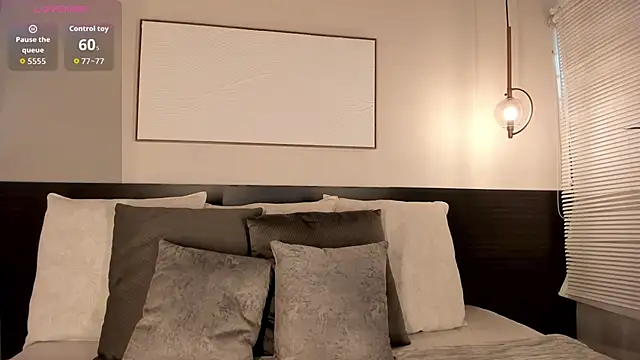 SophieBlake online show from November 2, 2025, 7:41 pm