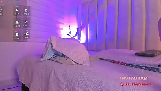 lil hanna18 online show from January 29, 2025, 2:53 pm