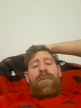 Snapshot of benalexa1992 chatting on February 27, 2026, 1:39 am benalexa1992 online show from February 27, 2026, 1:39 am