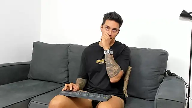 JeanBroc online show from October 11, 2025, 8:32 pm