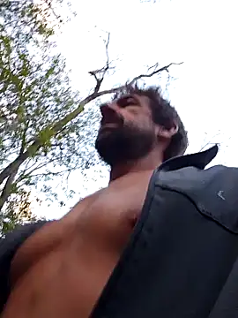 Snapshot of sinful_silvio chatting on February 6, 2025, 10:43 pm sinful silvio online show from February 6, 2025, 10:43 pm