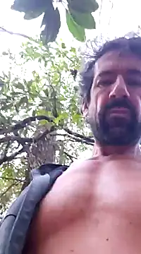 Snapshot of sinful_silvio chatting on February 5, 2025, 10:33 pm sinful silvio online show from February 5, 2025, 10:33 pm