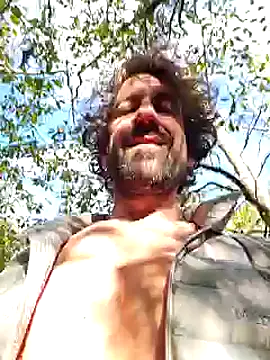 Snapshot of sinful_silvio chatting on January 19, 2025, 8:09 pm sinful silvio online show from January 19, 2025, 8:09 pm