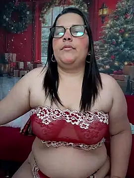 kiara scottt online show from December 20, 2025, 9:01 am