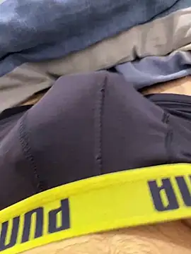 Snapshot of Lcrete chatting on November 23, 2025, 6:07 pm Lcrete online show from November 23, 2025, 6:07 pm