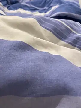 Snapshot of Lcrete chatting on October 17, 2025, 9:34 am Lcrete online show from October 17, 2025, 9:34 am