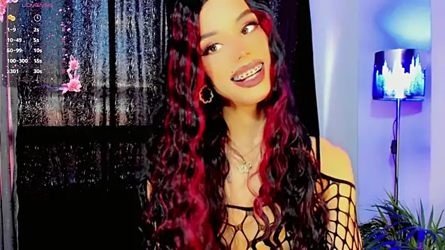 dollswit01 online show from March 28, 2026, 9:05 pm