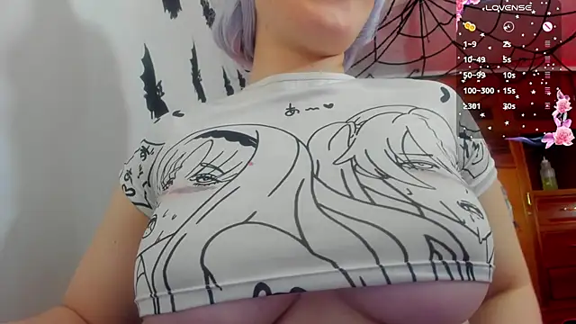 Snapshot of Maavca_ chatting on October 28, 2025, 7:57 pm Maavca online show from October 28, 2025, 7:57 pm