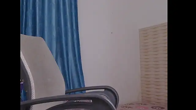 AngelLiza69 online show from November 9, 2025, 11:25 am