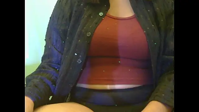 Snapshot of AngelLiza69 chatting on June 20, 2026, 2:22 pm AngelLiza69 online show from June 20, 2026, 2:22 pm