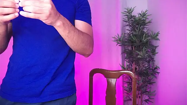 Snapshot of dam0n_fr0st chatting on November 7, 2025, 11:52 pm dam0n fr0st online show from November 7, 2025, 11:52 pm