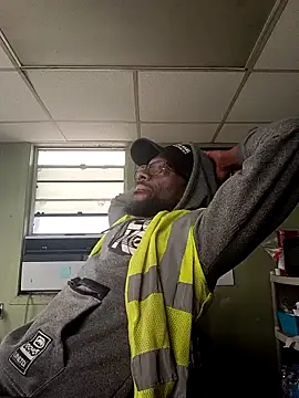 Txdarkmeat74 online show from February 13, 2026, 6:19 pm