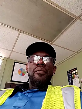 Txdarkmeat74 online show from March 25, 2026, 6:51 pm