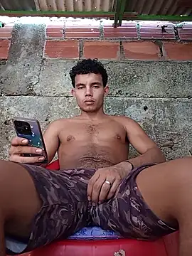 Snapshot of alex_candela chatting on February 7, 2026, 8:17 pm alex candela online show from February 7, 2026, 8:17 pm