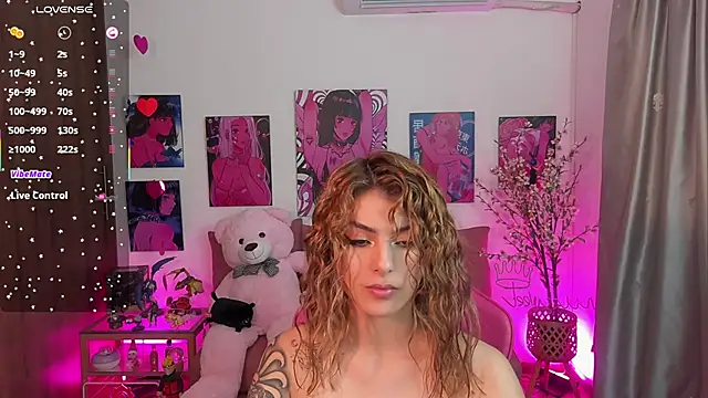 Snapshot of annieesweett chatting on June 11, 2026, 2:53 am annieesweett online show from June 11, 2026, 2:53 am